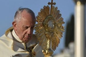 Corpus Christi. El Papa no celebrará la Misa y la Procesión